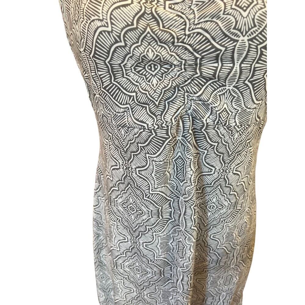 PrAna Viana Dress Women's Small Gray White Print Sleeveless V-Neck Knee Length - Picture 2 of 7